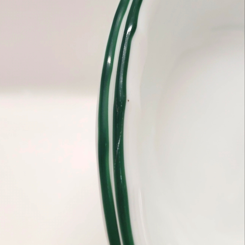 2 Corelle Callaway Green Ivy 8 1/2 Inch Serving Bowls - Excellent condit… - Picture 7 of 9